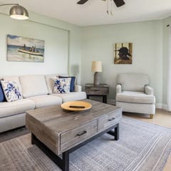 Keys Waterfront Condo Pool, Beach and Views