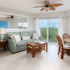 Sunbeam Dream 2BR Oceanfront Condo in Florida Keys