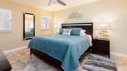 Lush Views from Cozy Top Floor - Ocean Pointe 1415