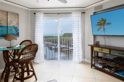 Sunrise Breeze on the Marina [Ocean Pointe 5302] - Image 4