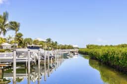 Keezy Dream House+Beach, Pool & Kayaks at Anglers - Image 4