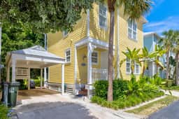 Keezy Dream House+Beach, Pool & Kayaks at Anglers - Image 5