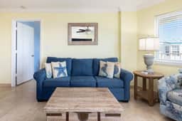 Relax & Recharge at our Charming Oceanfront Condo - Image 3
