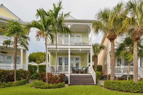 Pristine Islamorada Pool Home with Ocean View and Dockage - Image 1