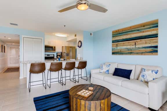 Deja Blue Suite  [Ocean Pointe 1409] - Image 1