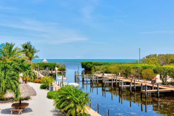 Sunrise Breeze on the Marina [Ocean Pointe 5302] - Image 1