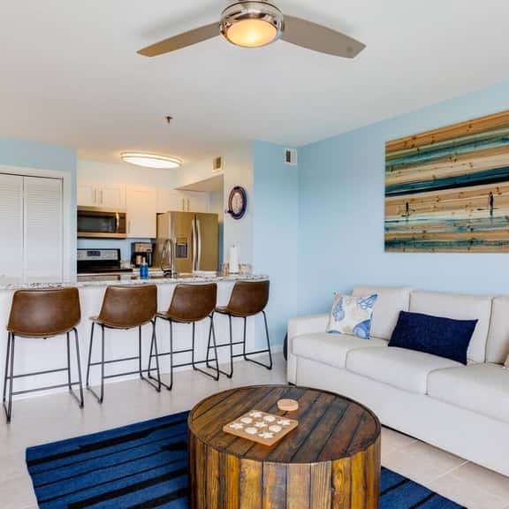 Deja Blue Suite  [Ocean Pointe 1409] - Image 1