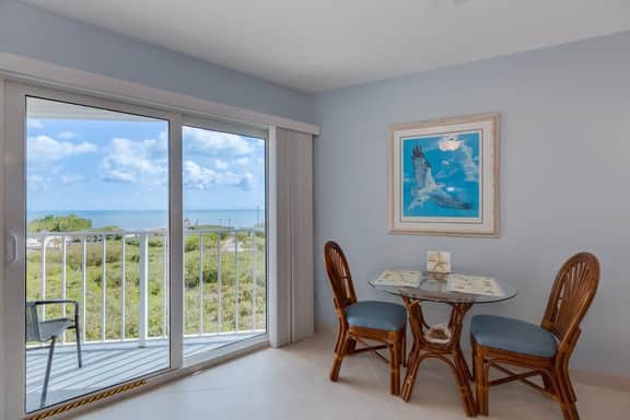 Birds Eye Loft Perched Above the Marina 1BR 1BA 5413