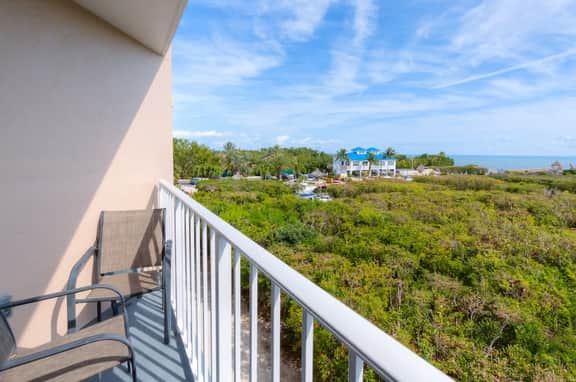 Stay & Play; Enjoy Scenic Views  Ocean Pointe 5312