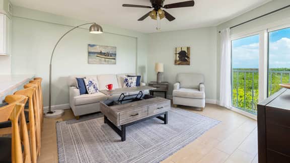 Keys Waterfront Condo: Pool, Beach & Stunning Views!