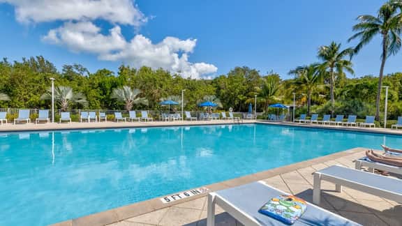 Airy Top Floor Blue Heron Suite; Ocean Pointe 3407