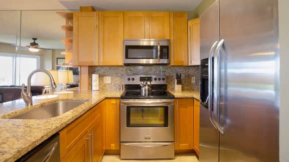 Oceanside Family Condo with Pool and Beach Access