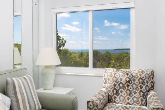 Swaying Palms Spacious Suite [Ocean Pointe 3201] - Image 5