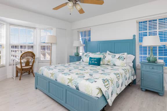 Designer Comforts & Ocean Views- Ocean Pointe 2416 - Image 3