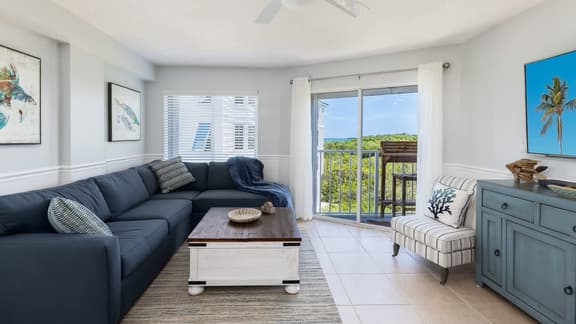 Coastal Hideaway for Ocean Enthusiasts - OP 2301